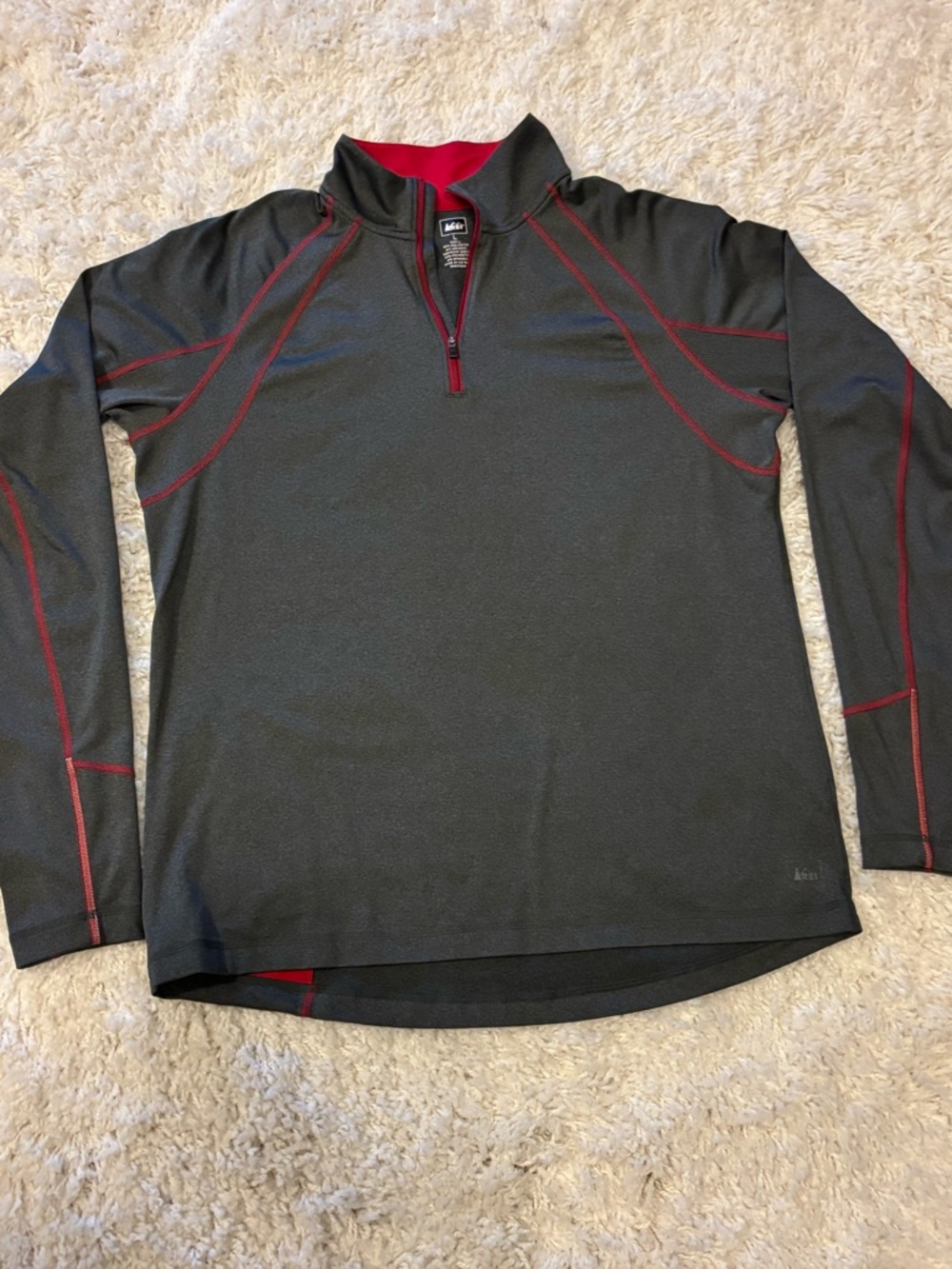 REI Men’s LG Quarter Zip Pullover Gray Red Athletic Performance Shirt Thumbholes